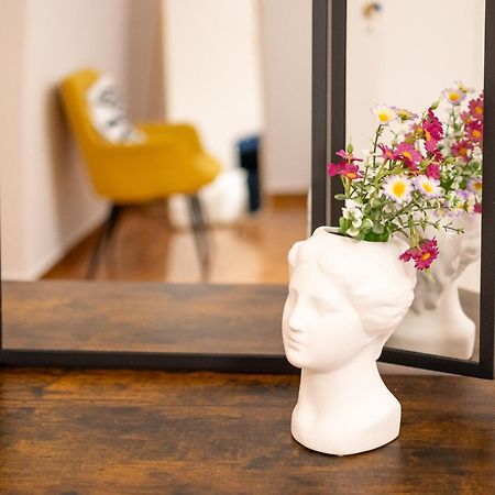 Agora Apartment Plaka And Acropolis Area アテネ エクステリア 写真